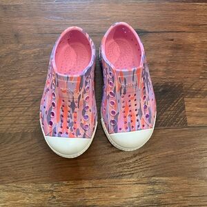 Native Kids/Toddlers Sneakers in Pink and Purple